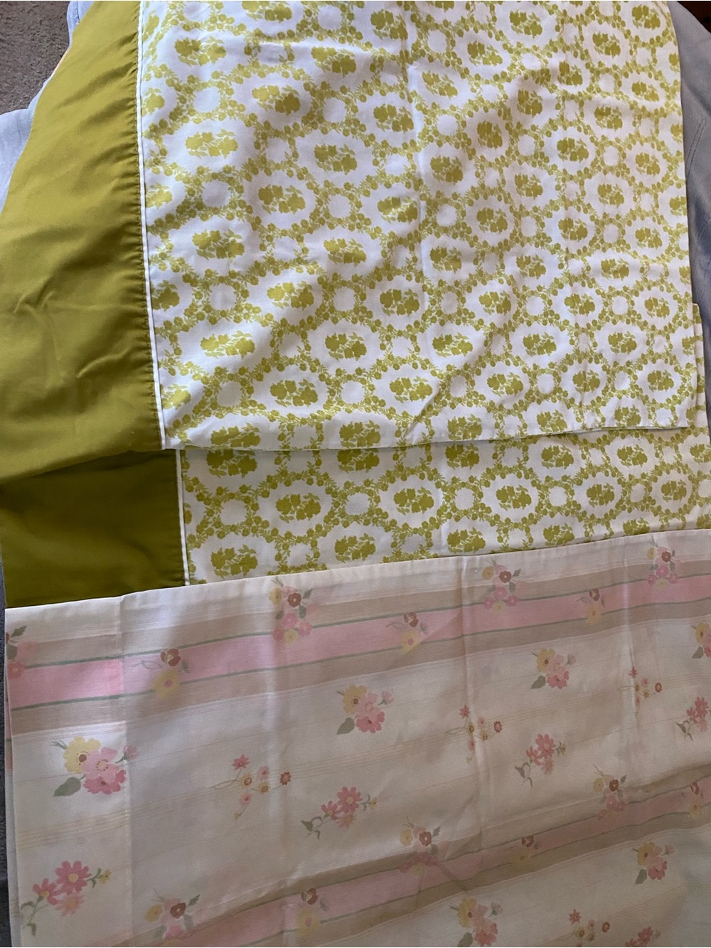 Source Unknown Lime Green and Pink Floral Decorative Pillowcases